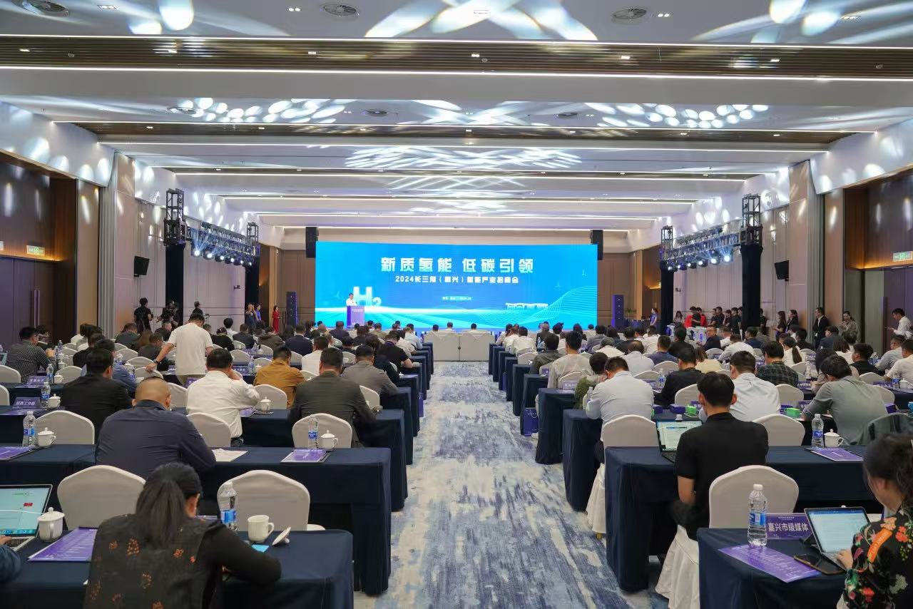 奇点公司年产8万套大型碱性电解槽双极板部件项目成功签约